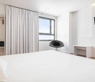 Chambres familiales Hotel ILUNION Valencia 3 Chambres familiales Hotel ILUNION Valencia 3
