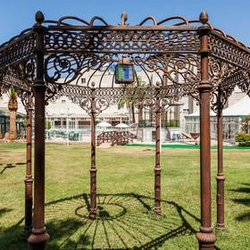 Jardin ilunion las lomas Hotel ILUNION Las Lomas Mérida Jardin ilunion las lomas Hotel ILUNION Las Lomas Mérida