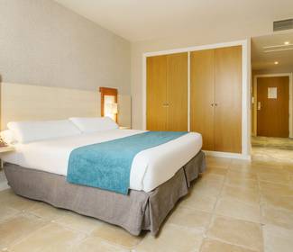 Chambre accessible Hotel ILUNION Fuengirola Chambre accessible Hotel ILUNION Fuengirola