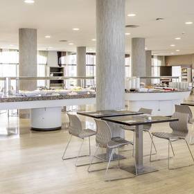 Hall cafétéria hotel ilunion islantilla hotel ilunion islantilla huelva Hall cafétéria hotel ilunion islantilla hotel ilunion islantilla huelva