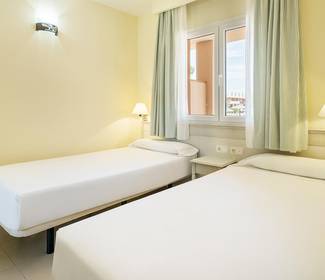 Chambre Accessible Chambre Accessible