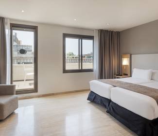 Double supérieure avec terrasse Hotel ILUNION Almirante Barcelone