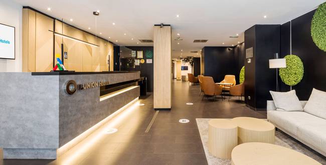 Accueil Hotel ILUNION Almirante Barcelone Accueil Hotel ILUNION Almirante Barcelone