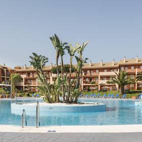 Piscine Aparthotel ILUNION Sancti Petri Cádiz Piscine Aparthotel ILUNION Sancti Petri Cádiz