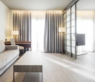 Junior suite Hotel ILUNION Alcora Sevilla Séville