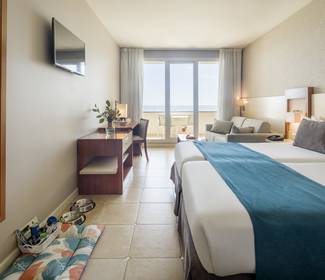 Chambre animaux acceptés avec vue sur la mer Hotel ILUNION Fuengirola Chambre animaux acceptés avec vue sur la mer Hotel ILUNION Fuengirola