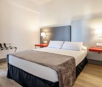 Chambre double Hotel ILUNION Romareda Saragosse Chambre double Hotel ILUNION Romareda Saragosse