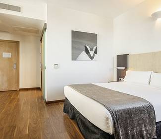Chambre accessible Hotel ILUNION Aqua 4 Valence Chambre accessible Hotel ILUNION Aqua 4 Valence