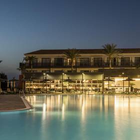 Piscine Hotel ILUNION Calas de Conil Conil de la Frontera Piscine Hotel ILUNION Calas de Conil Conil de la Frontera